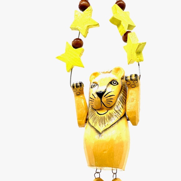 MONKEY BUSINESS Hand Carved Lion halo Ornament - Picture 2 of 2